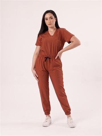 Uniforme antifluidos Ecotopía color Terracota